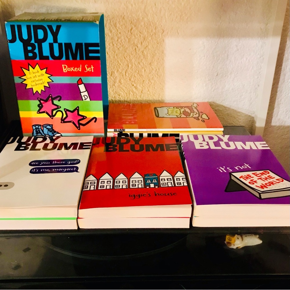 Judy Blume Boxed Set - Picture 3 of 12